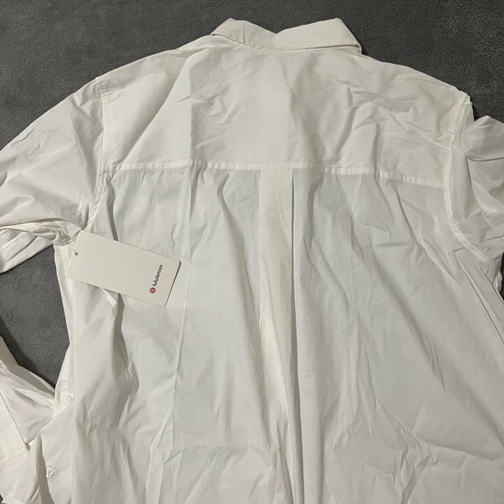 lululemon athletica Men's Crisp White Casual Button-Down Shirt - Picture 5 of 6